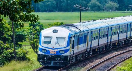 ரயிலில் பயணிக்கும் அங்கவீனமானோருக்காக விசேட முறைமை
